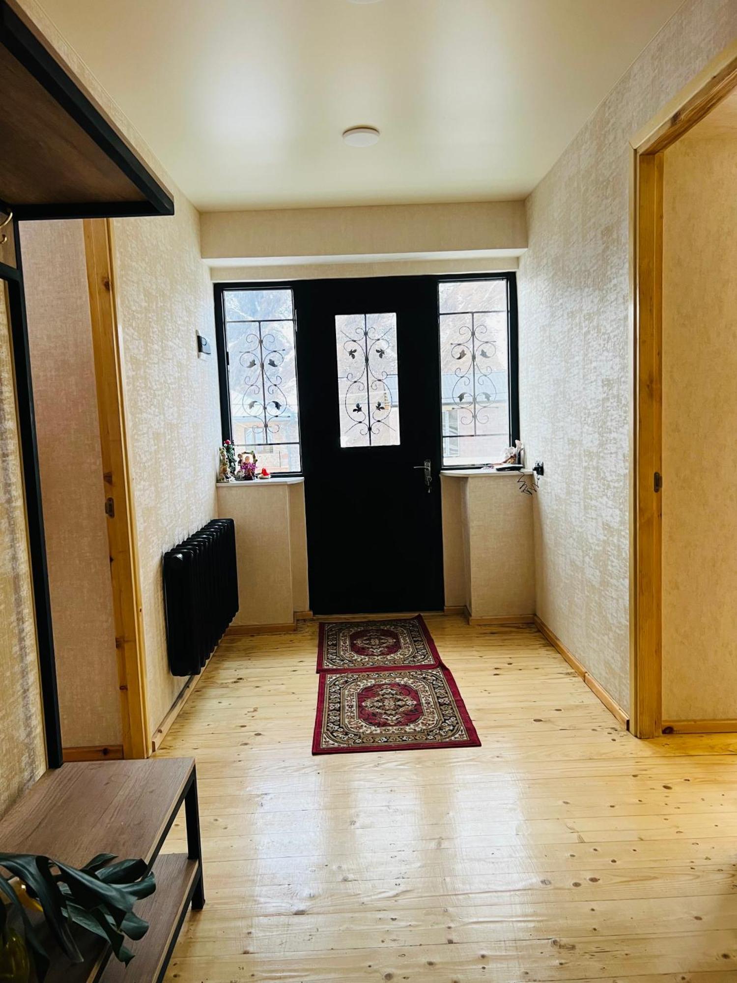 Kazbegi Palace Eksteriør bilde